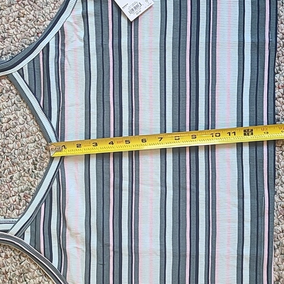 SO BRAND WOMENS PLUS JUNIOR SIZE SUMMER PINK STRIPED "WAFFLE" TANK SIZE … - Picture 10 of 15
